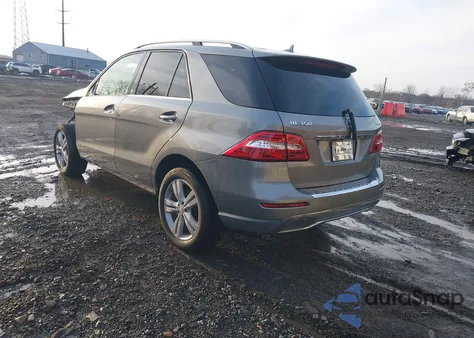 2013 Mercedes-Benz Ml 350 4Matic z USA, uszkodzony, nr VIN 4JGDA5HB9DA241455